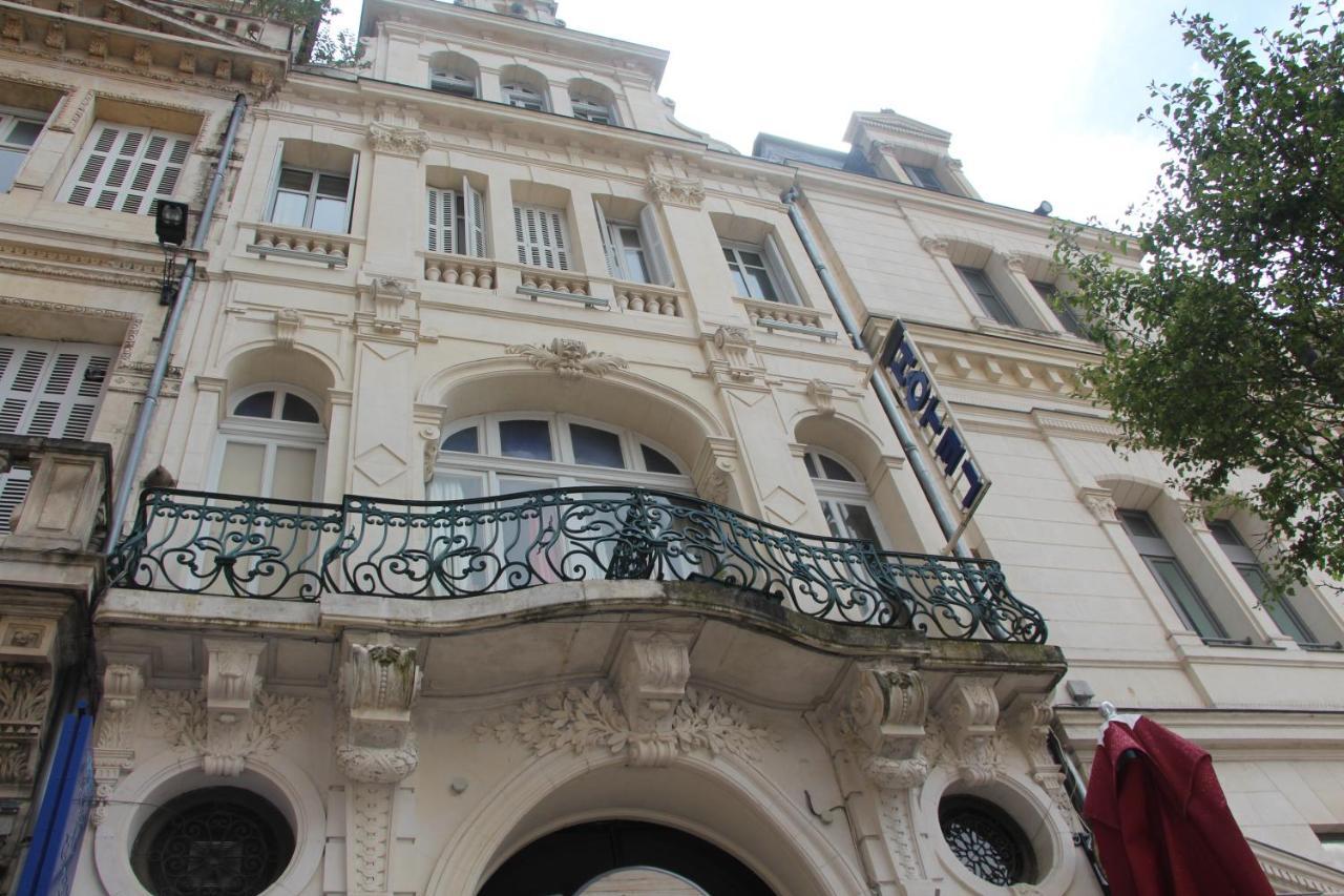 Hotel Au Chapon Fin 푸아티에 외부 사진
