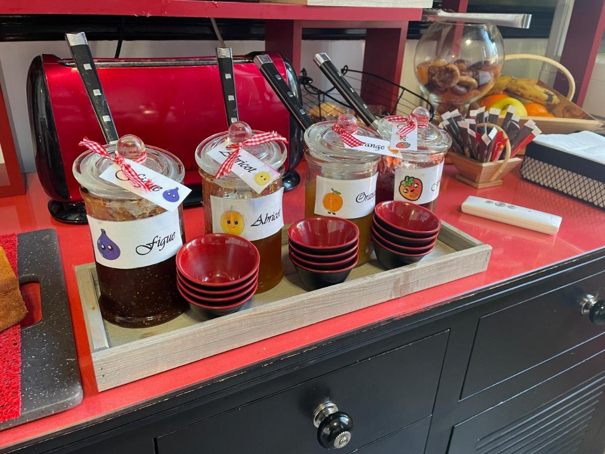 Hotel Au Chapon Fin 푸아티에 외부 사진